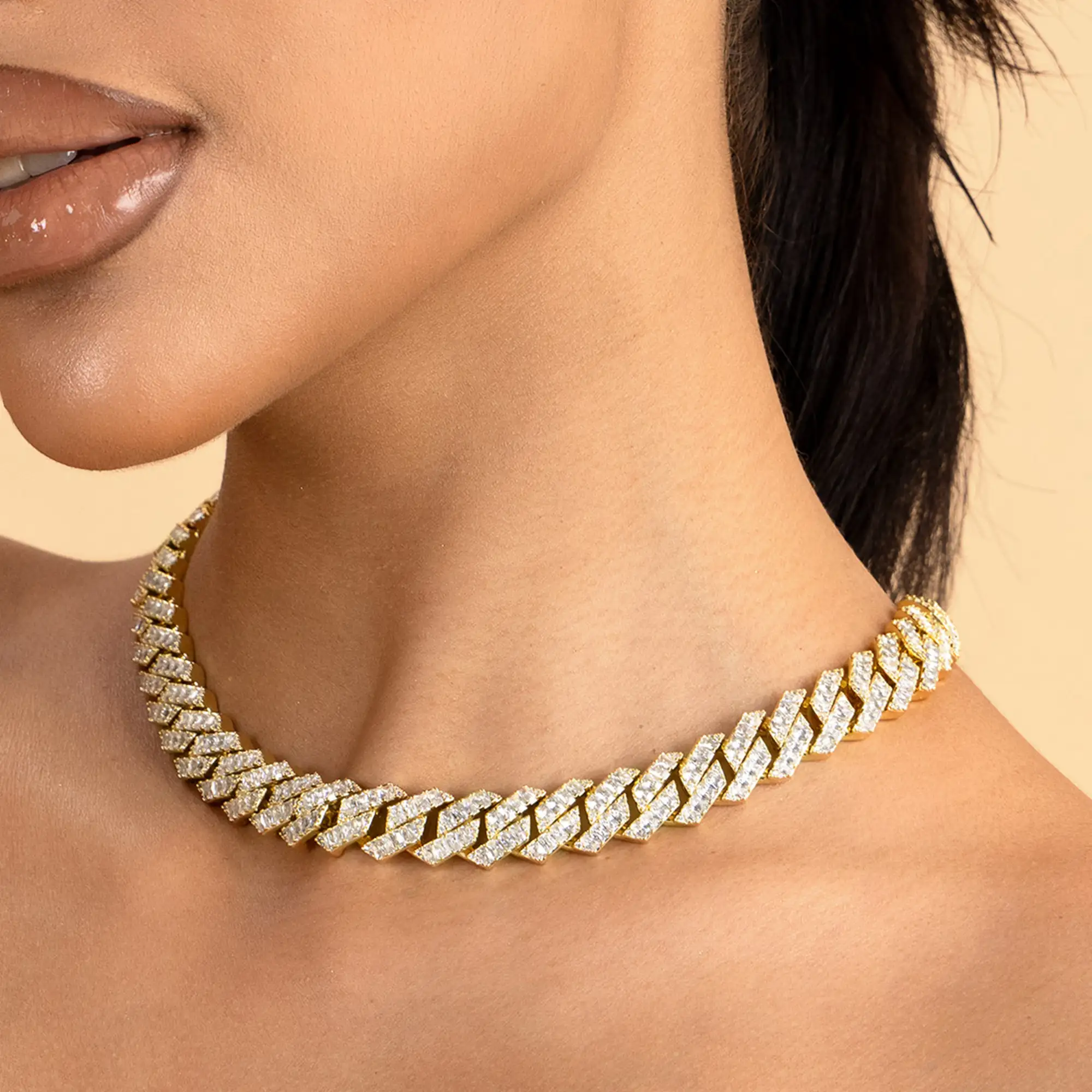 Emerald Cut Prong Cuban Link Chain - 12mm - Image 3