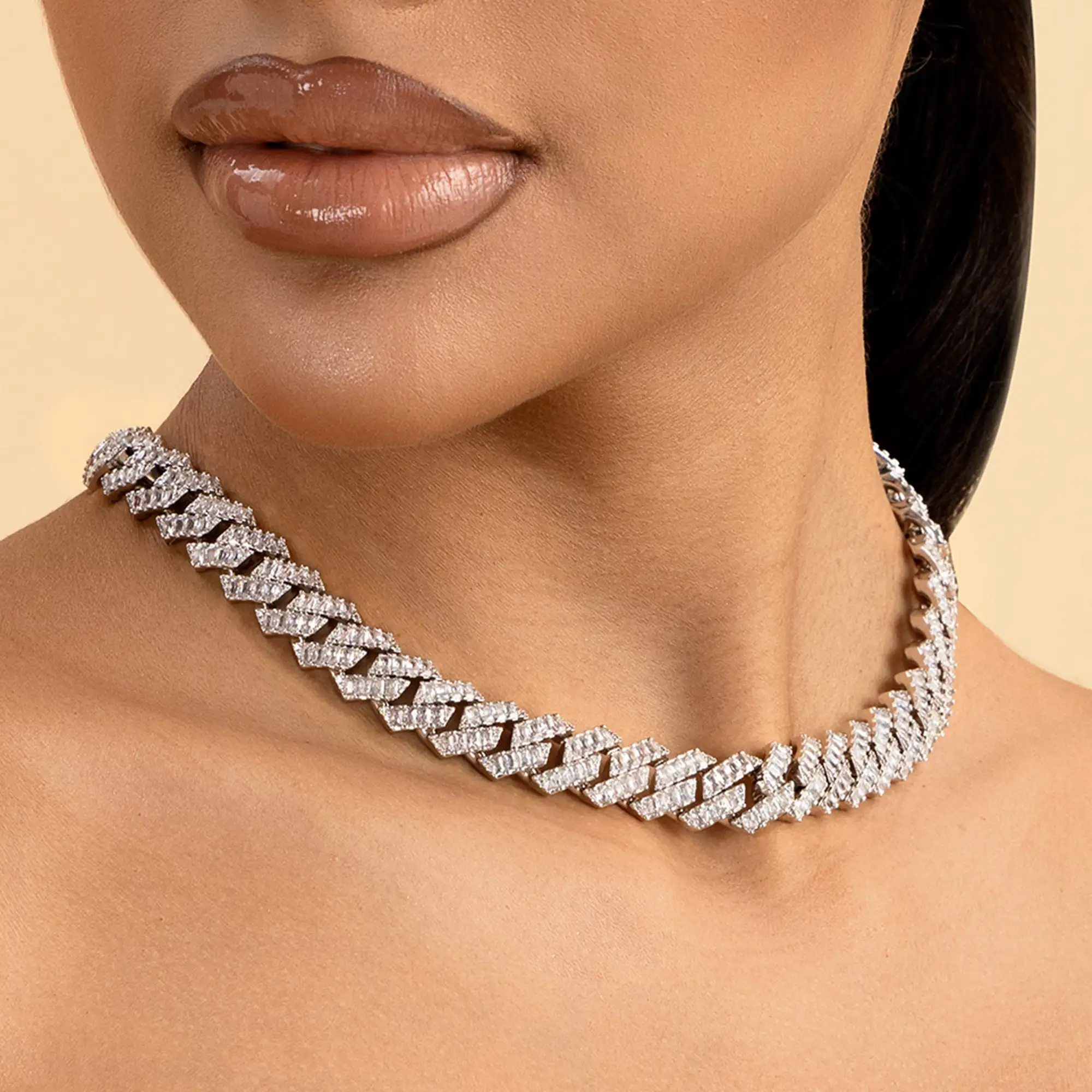 Emerald Cut Prong Cuban Link Chain - 12mm - Image 3