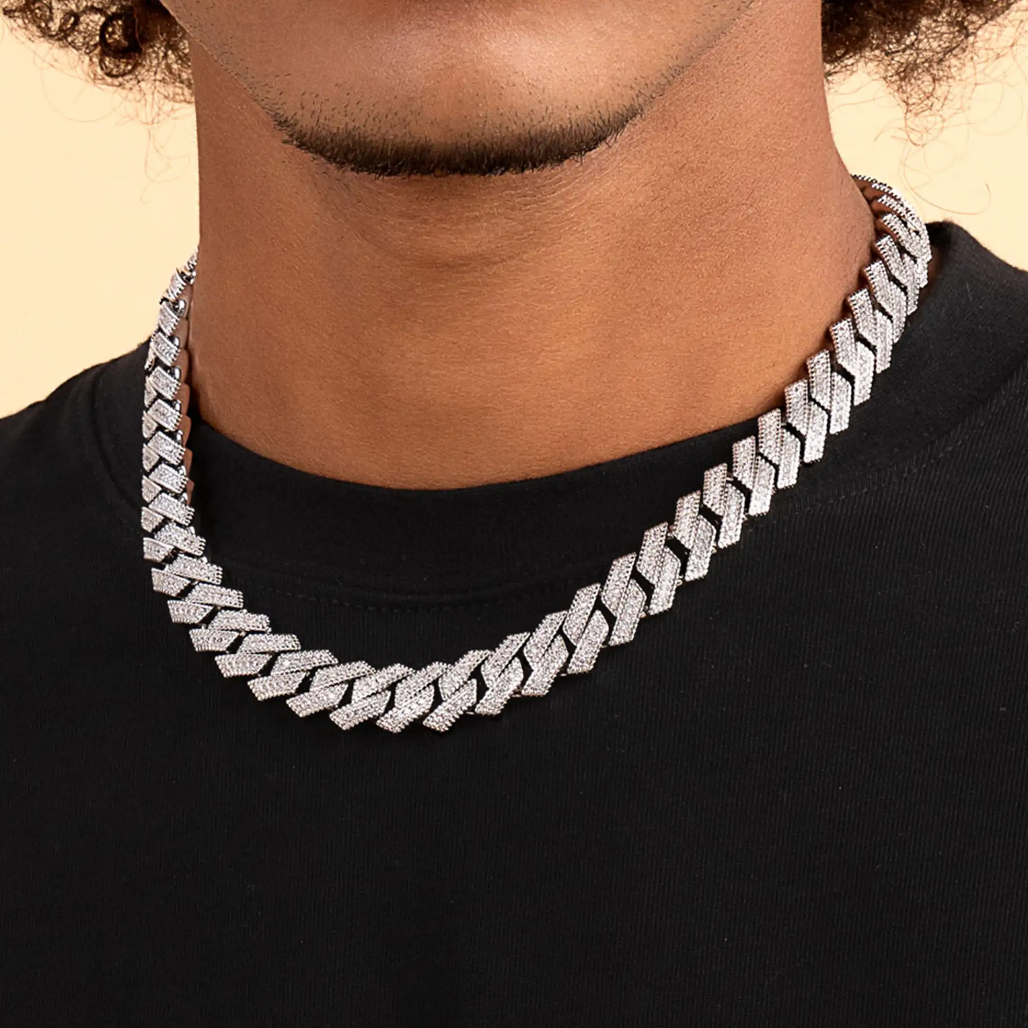 12mm Halo Round Cut Prong Cuban Link Chain - Image 2