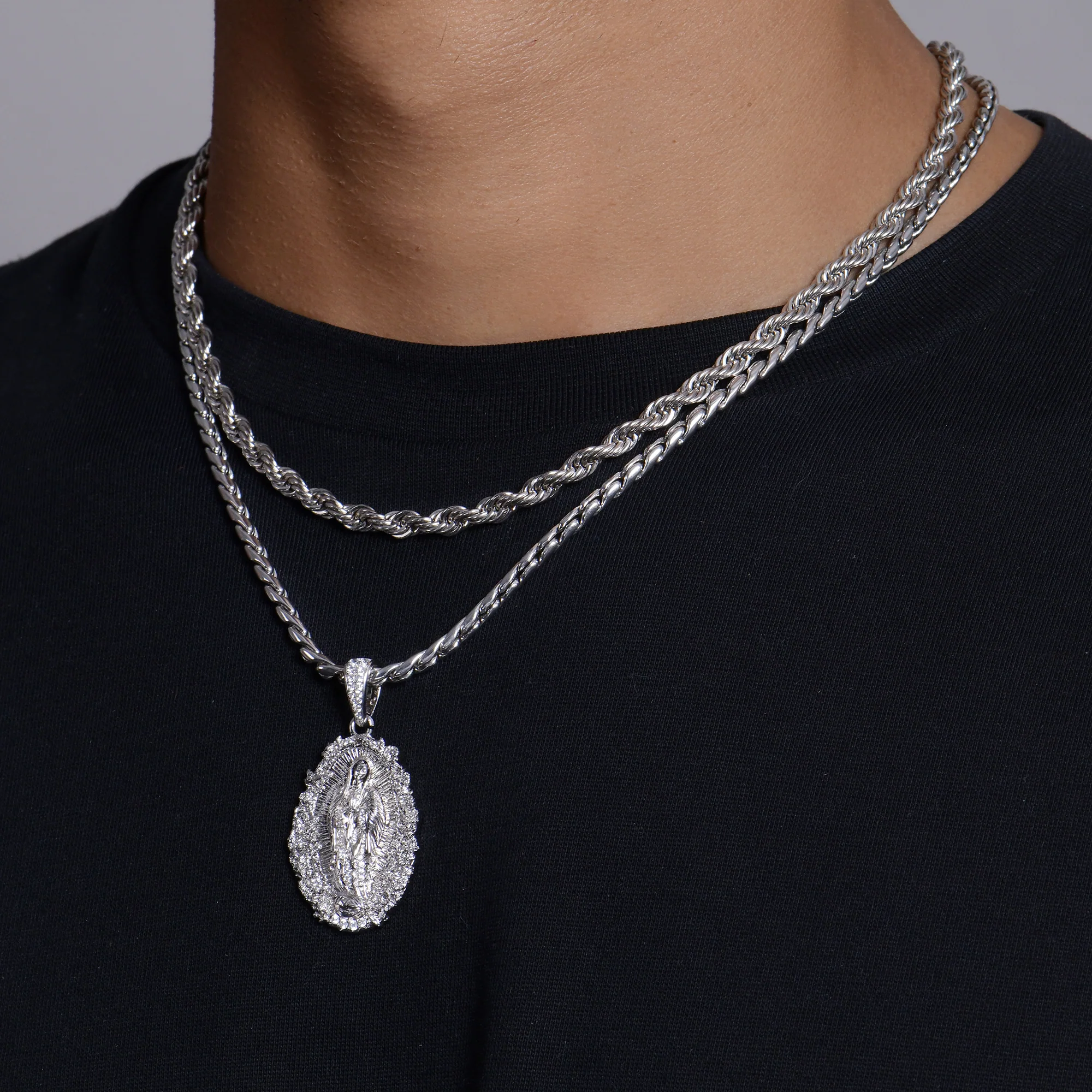 €99 For 2 Chains - Image 4