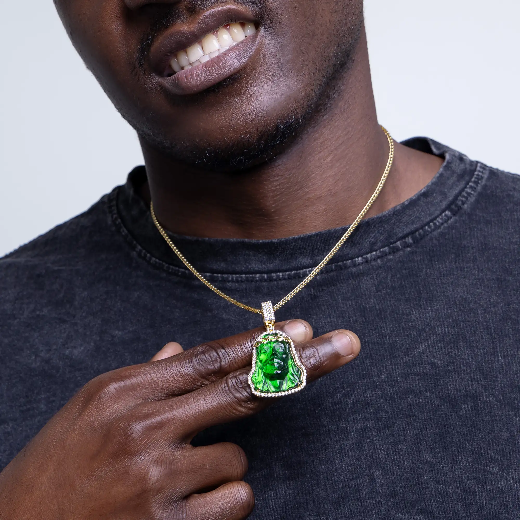 Arcenciel Gospel Jesus Pendant - Forest Green - Image 8