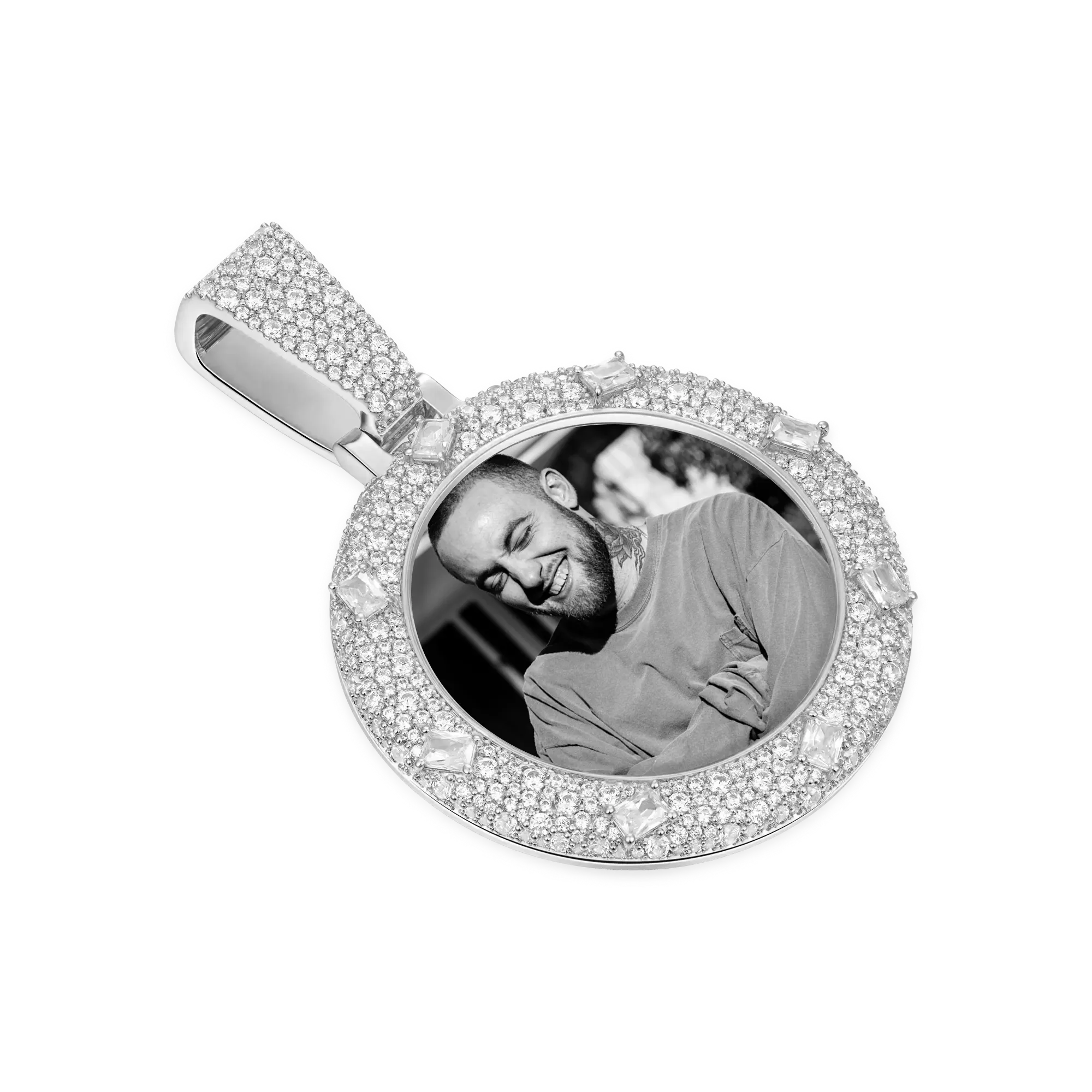 Custom Emerald Glow Photo Pendant - Image 6