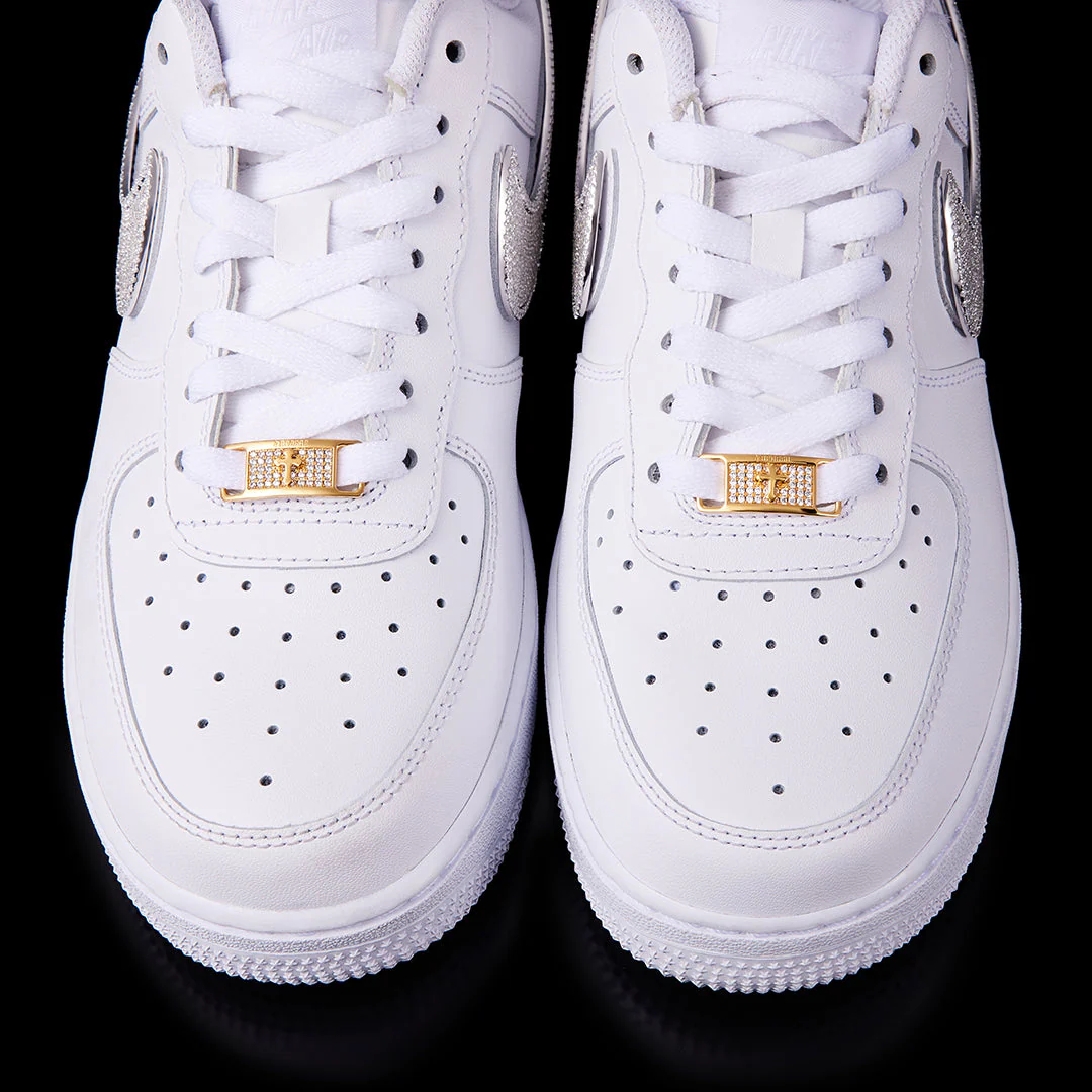 Iced Out Cross Lace Lock - Image 7