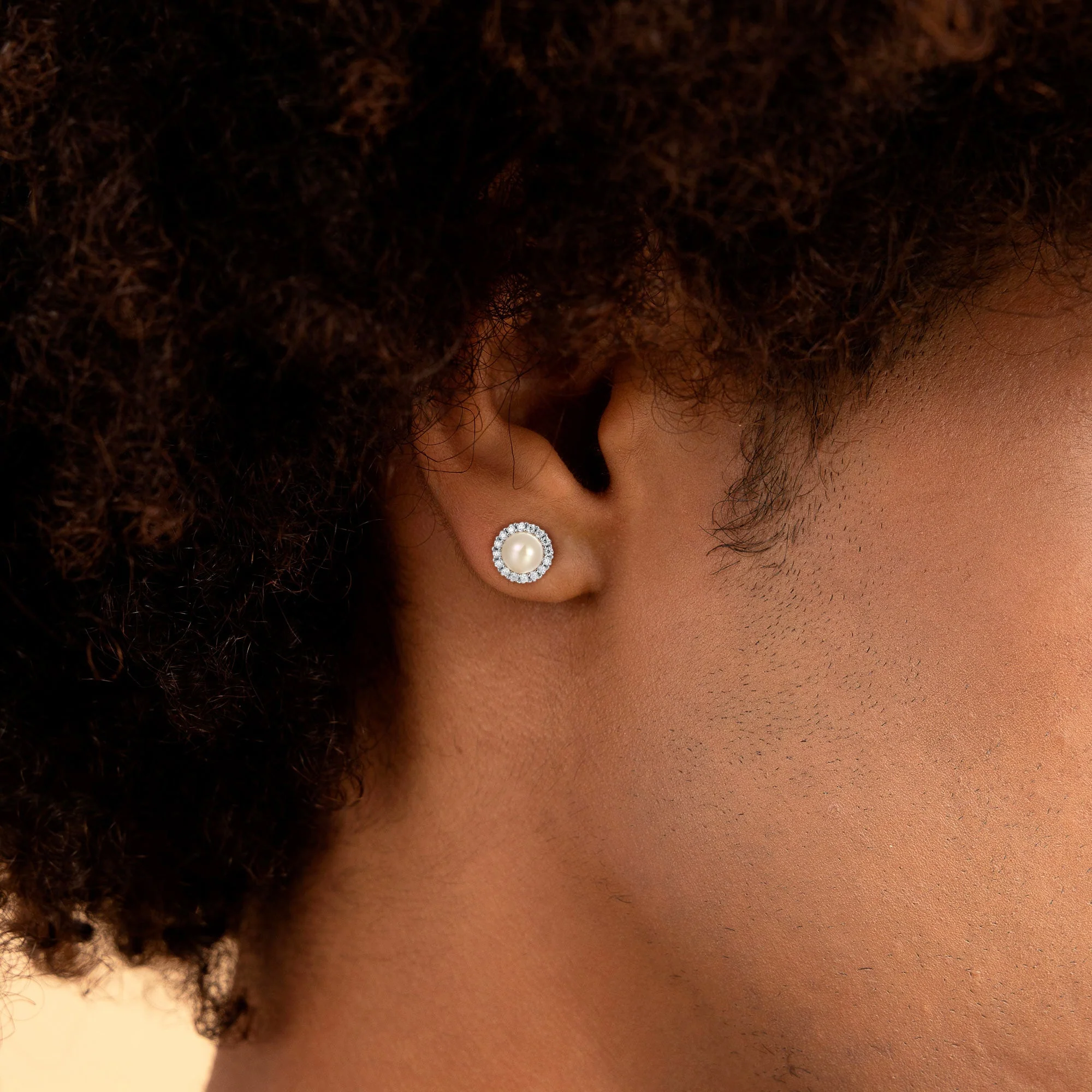 Moissanite Biege Pearl Stud Earrings - Pair - Image 2