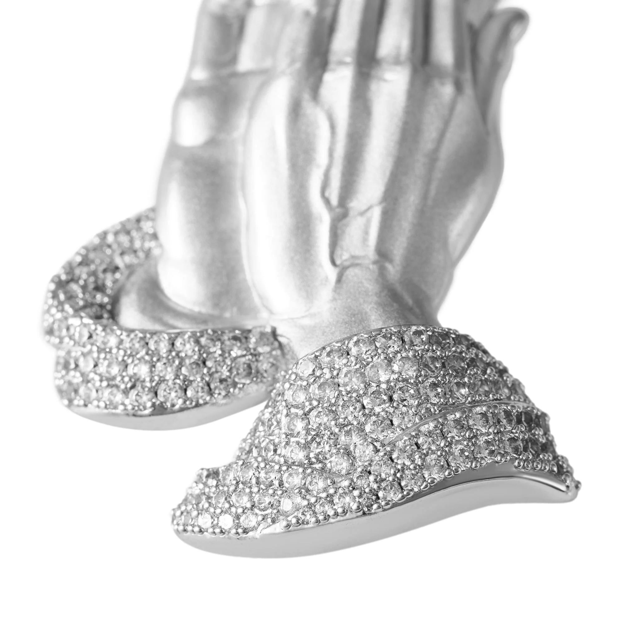 Moissanite Praying Hand Pendant - Image 13
