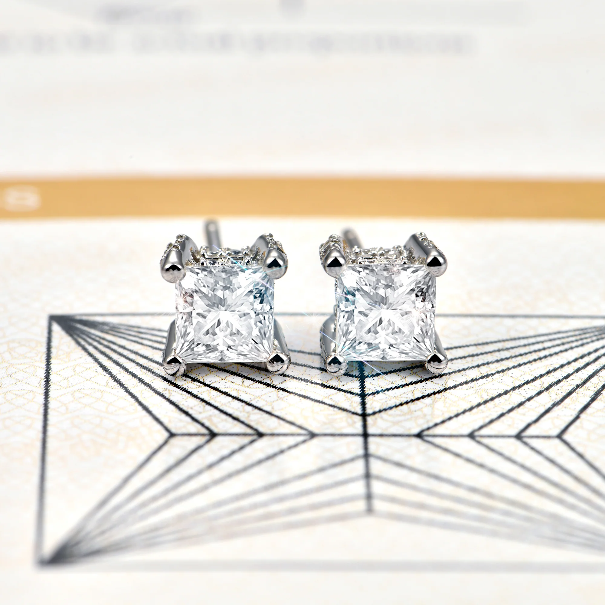 Moissanite S925 Princess Stud Earring - Image 10