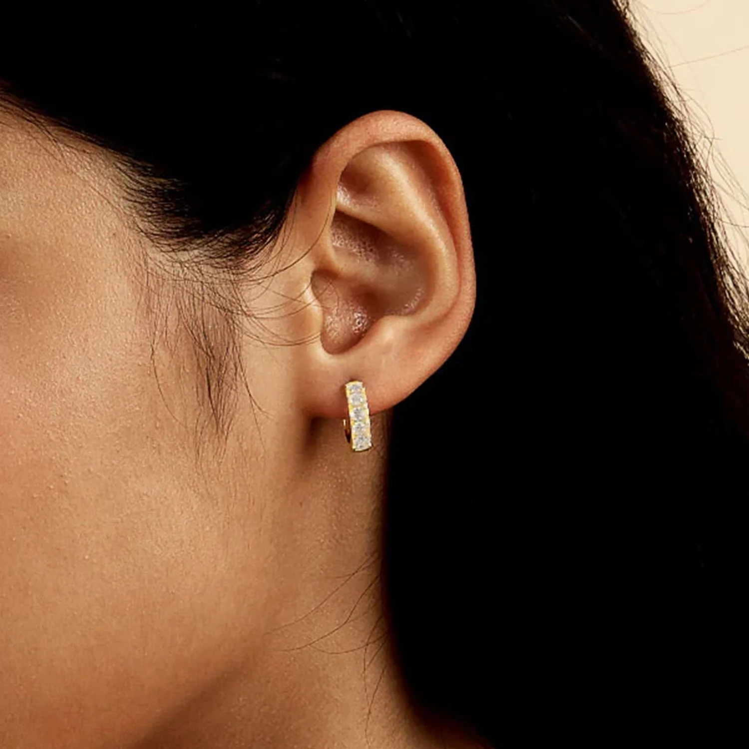 Single Moissanite Single Row Hoop Earring - Image 10