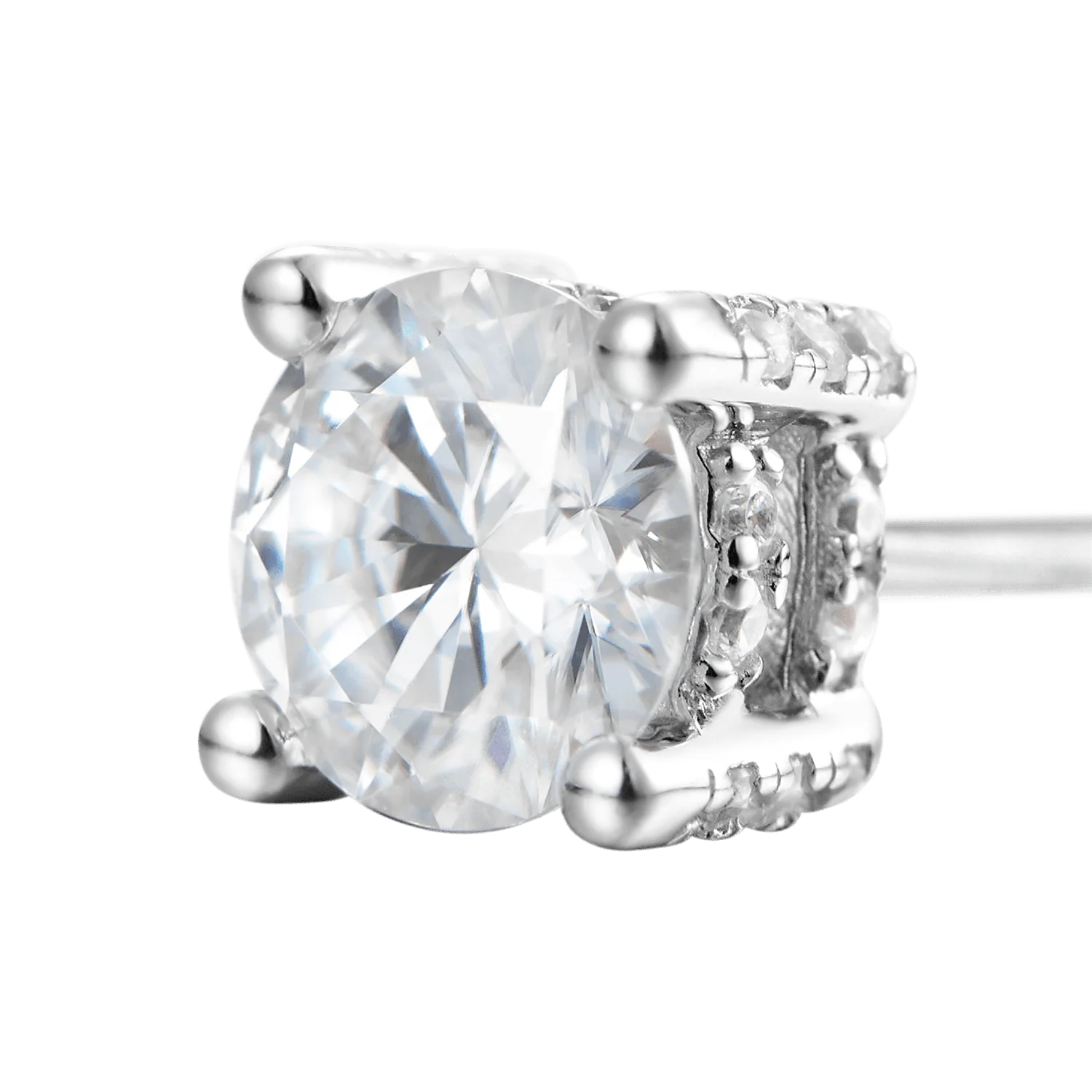 Round Cut Stud Earrings - White Gold - Image 8