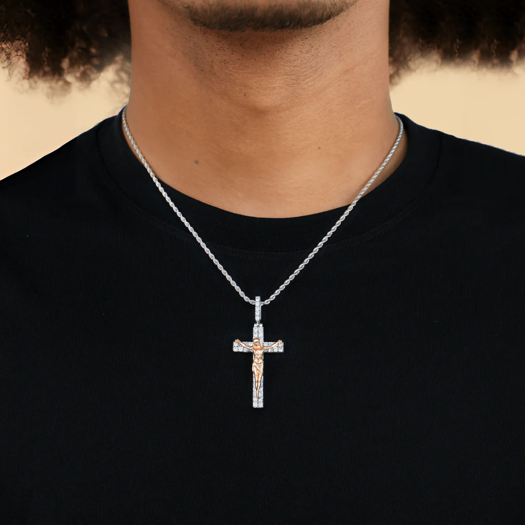 Small Crucifixion of Jesus Pendant - Image 2