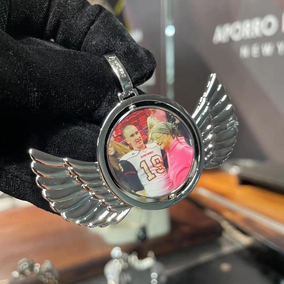 Custom Rotating Wings Photo Pendant - Image 8