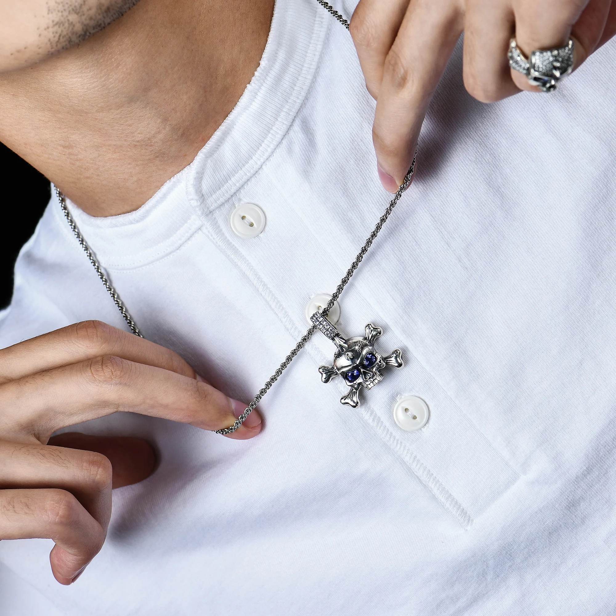 X Skull Pendant - Image 5